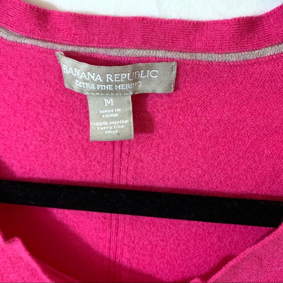 Banana Republic Extra Fine Merino Wool Pink Medium - Picture 5 of 7